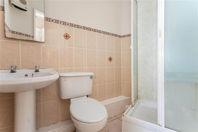 Photo 15 of 24 — 13 Walton Hall, Riverbank, Swords, County Dublin