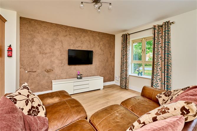 6 The Boulevard, Cruise Park, Tyrrelstown, Dublin 15