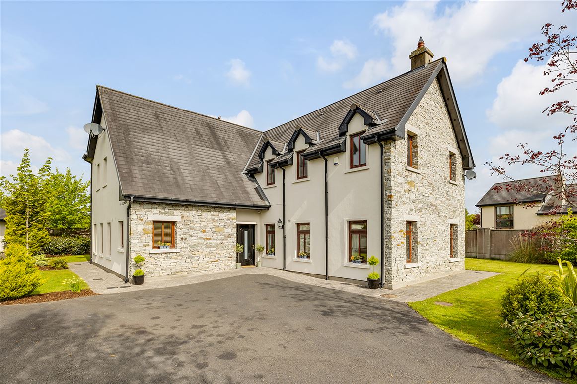 12 Alexandra Manor, Clane, Co. Kildare., Clane, Kildare - TEAM LORRAINE ...