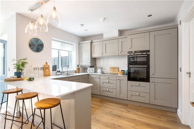 2 Dun Gaoithe Heights, Aikens Village, Sandyford, Dublin 18