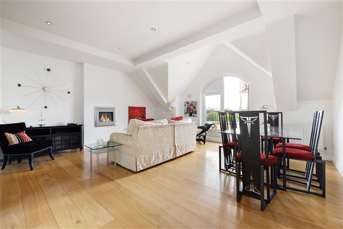 51B Ballintyre Grove, Ballinteer, Dublin 16