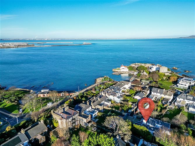 Mews 1, Rere of 10 Sandycove Avenue West, Sandycove, County Dublin