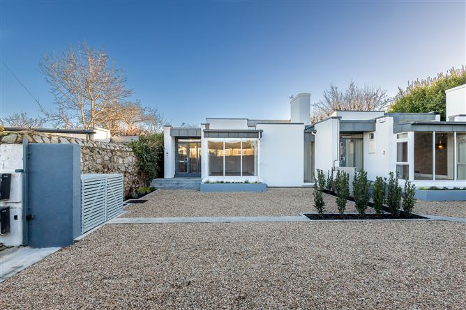 Mews 1, Rere of 10 Sandycove Avenue West, Sandycove, County Dublin