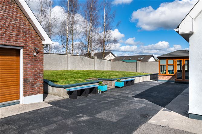 2 The Oaks, Woodlane, Birr, Co. Offaly