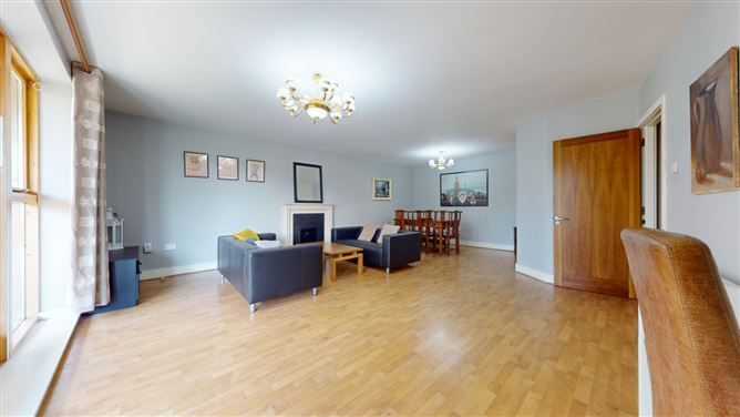 58 The Ramparts, Willow Avenue, Cabinteely, Dublin 18