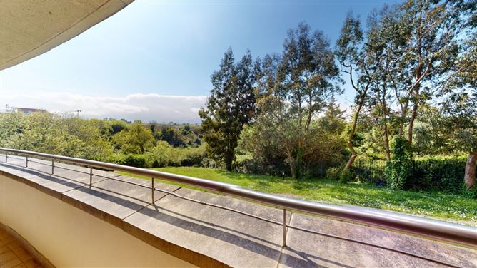 58 The Ramparts, Willow Avenue, Cabinteely, Dublin 18