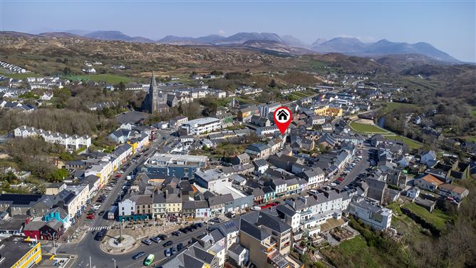 No 2 Caryn Place, Clifden, Galway