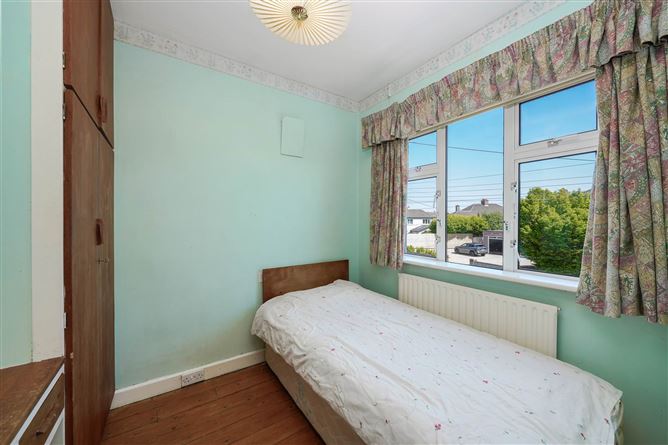 5 Leopardstown Park, Leopardstown, County Dublin