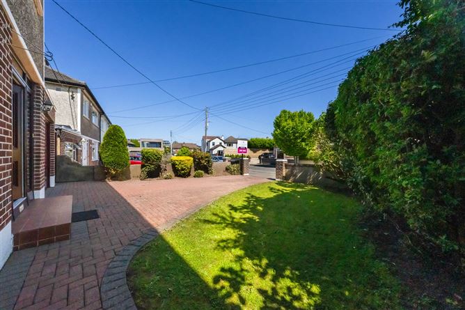 5 Leopardstown Park, Leopardstown, County Dublin