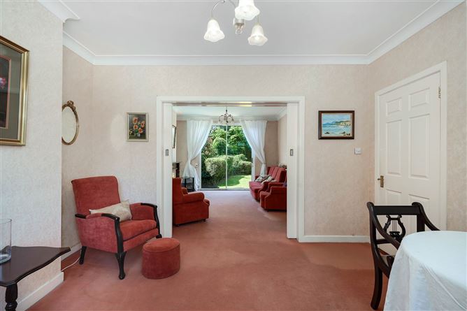 5 Leopardstown Park, Leopardstown, County Dublin