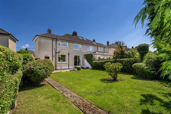 5 Leopardstown Park, Leopardstown, County Dublin