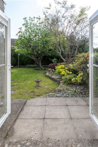 Avondale, 9 Castlegreina Park, Boreenmanna Road, Cork
