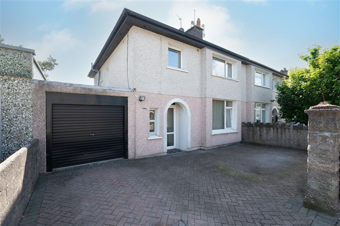 Avondale, 9 Castlegreina Park, Boreenmanna Road, Cork