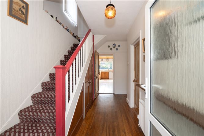Avondale, 9 Castlegreina Park, Boreenmanna Road, Cork
