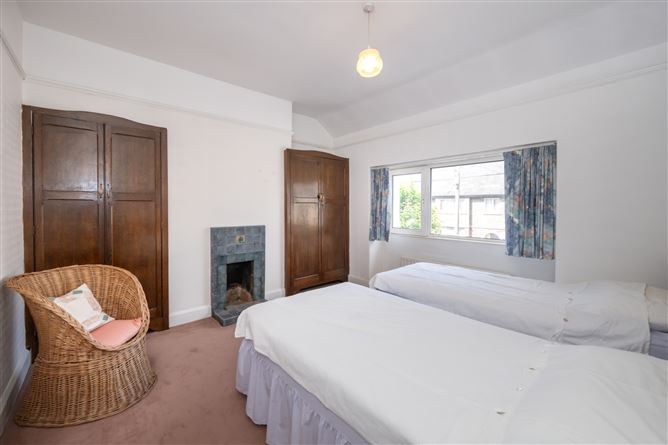 Avondale, 9 Castlegreina Park, Boreenmanna Road, Cork