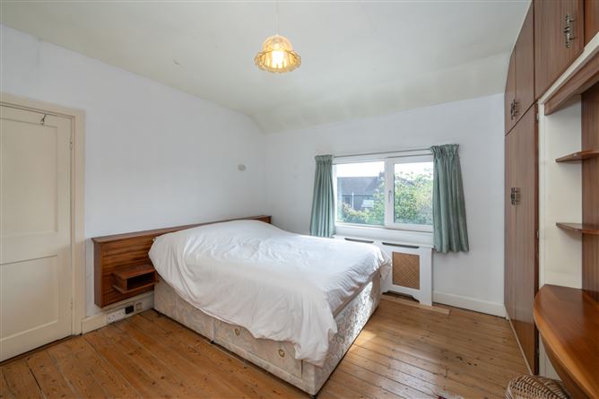 Avondale, 9 Castlegreina Park, Boreenmanna Road, Cork