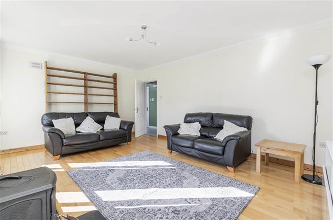 73 Castle Riada Drive, Lucan, County Dublin