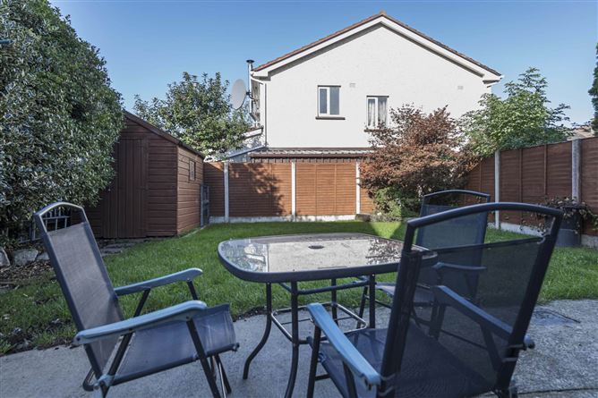 73 Castle Riada Drive, Lucan, County Dublin