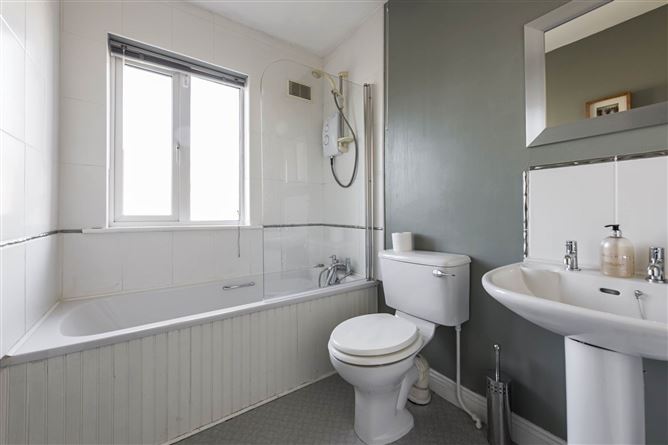 73 Castle Riada Drive, Lucan, County Dublin