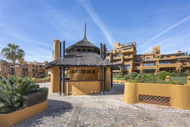 {name:Malaga, codeiso:MA}, Estepona, Estepona East, Los Granados del Mar, Spain - COSTA-01134P