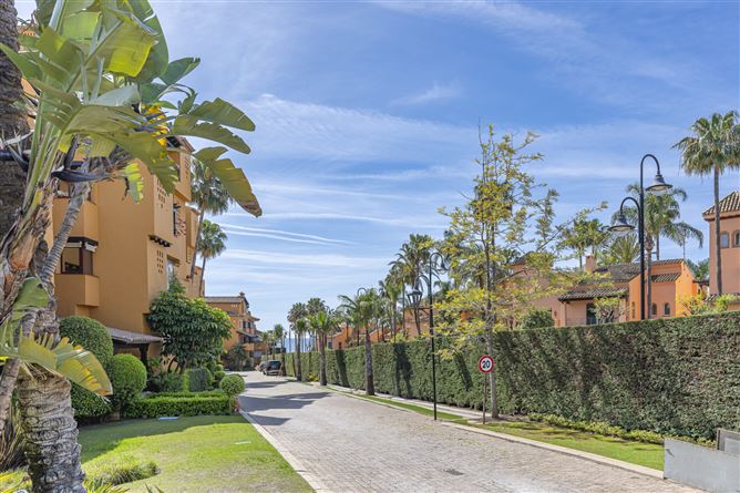 {name:Malaga, codeiso:MA}, Estepona, Estepona East, Los Granados del Mar, Spain - COSTA-01134P