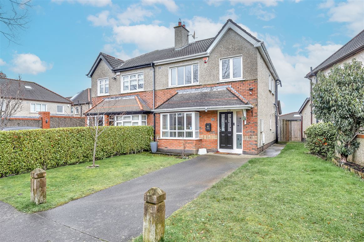 3 Ellensborough View , Kiltipper, Dublin 24