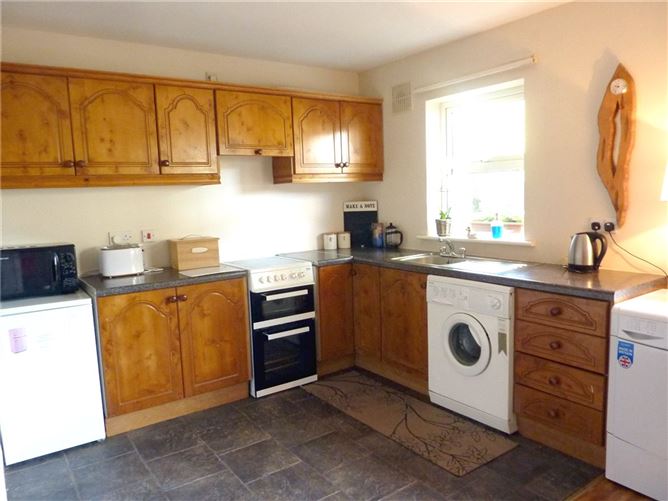 5 The Elms, Westport, Co. Mayo