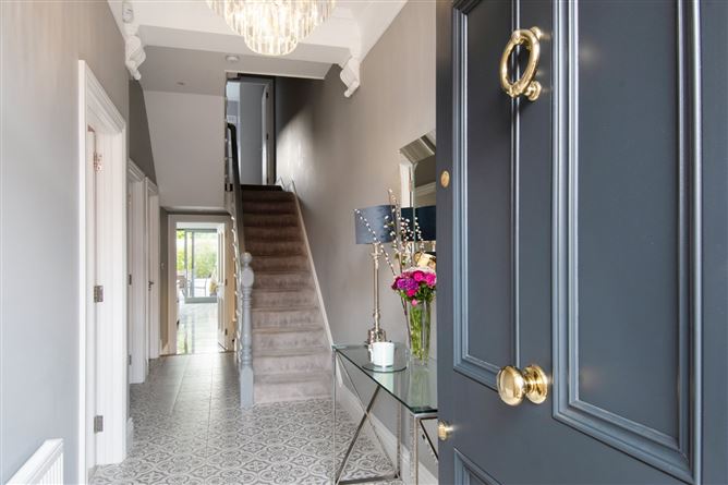 15 Ashfield Park, Terenure, Dublin 6W