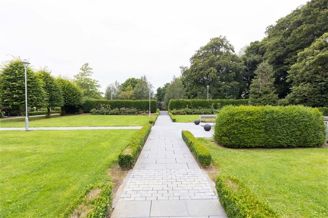 2 Loughmore Square, Killeen Castle, Dunsany, Co. Meath