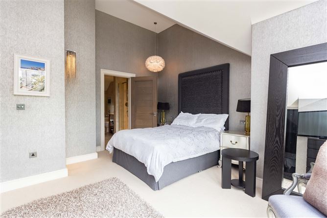 2 Loughmore Square, Killeen Castle, Dunsany, Co. Meath