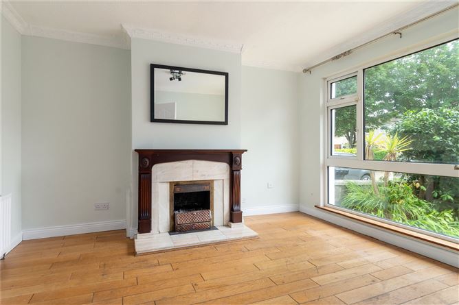 19 Hillcrest Avenue, Lucan, Co.Dublin