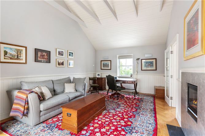 2 Elton Park, Sandycove, Co. Dublin