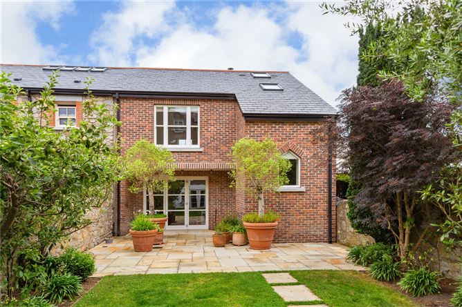 2 Elton Park, Sandycove, Co. Dublin