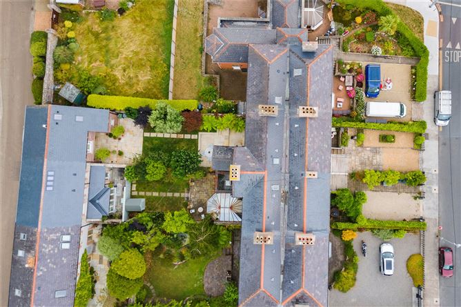 2 Elton Park, Sandycove, Co. Dublin