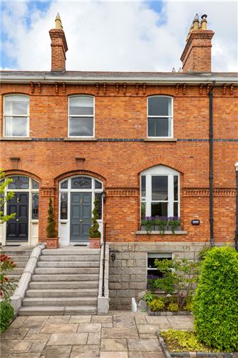 2 Elton Park, Sandycove, Co. Dublin