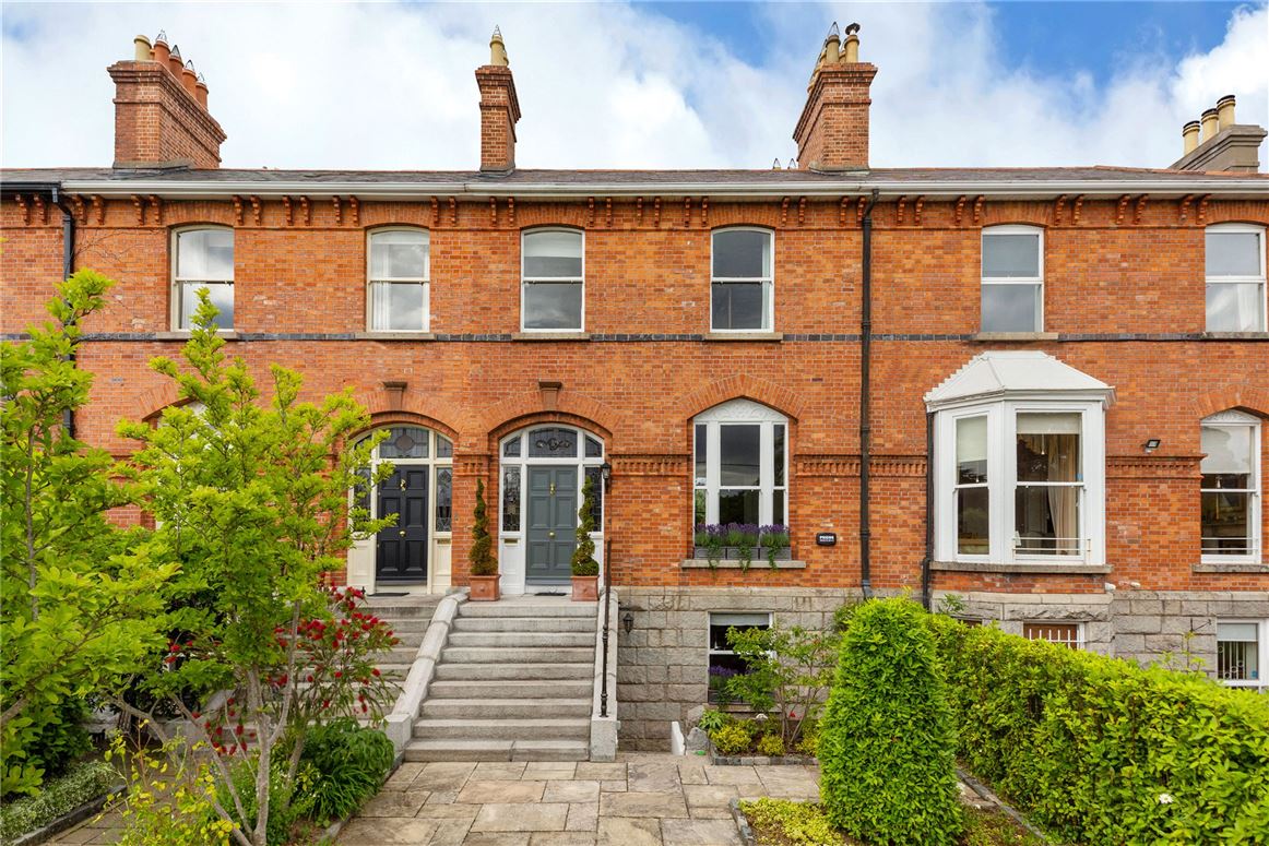 2 Elton Park, Sandycove, Co. Dublin