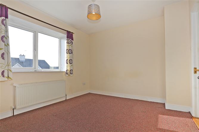 5 Dun Aras, Shannon, Co. Clare