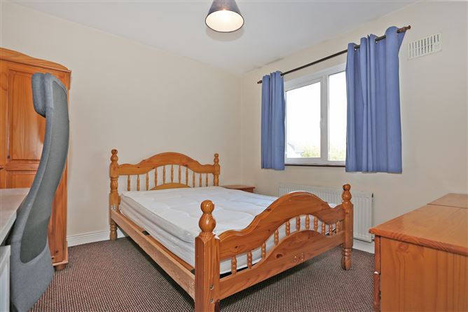 5 Dun Aras, Shannon, Co. Clare
