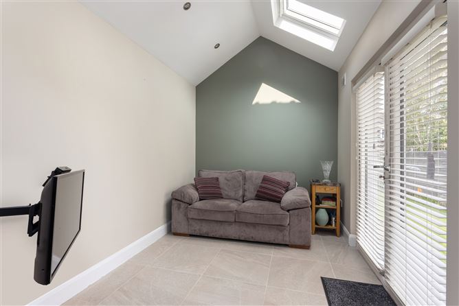 34 Broadford Rise, Ballinteer,   Dublin 16