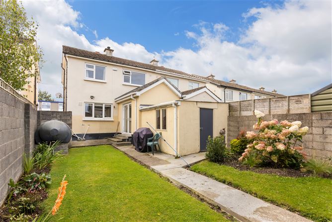 34 Broadford Rise, Ballinteer,   Dublin 16