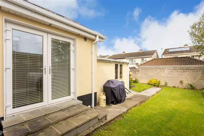 34 Broadford Rise, Ballinteer,   Dublin 16