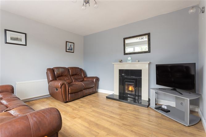 34 Broadford Rise, Ballinteer,   Dublin 16
