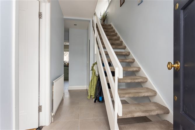 34 Broadford Rise, Ballinteer,   Dublin 16