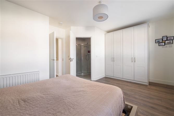 7 Archers Wood Row, Delgany, Co. Wicklow