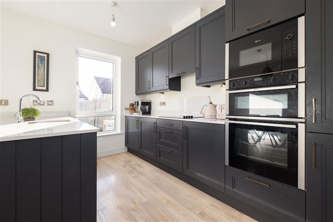 7 Archers Wood Row, Delgany, Co. Wicklow