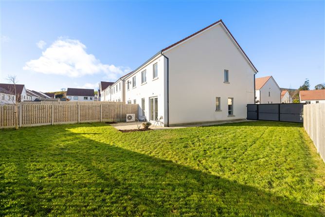 7 Archers Wood Row, Delgany, Co. Wicklow