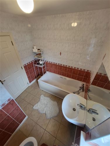 Photo 25 of 27 — 97 Carmody Way, Portlaoise, Laois