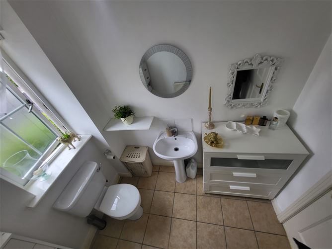 Photo 12 of 27 — 97 Carmody Way, Portlaoise, Laois