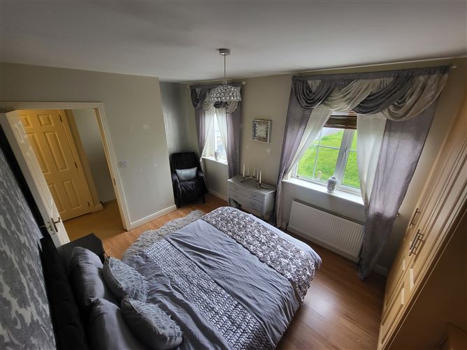 Photo 19 of 27 — 97 Carmody Way, Portlaoise, Laois
