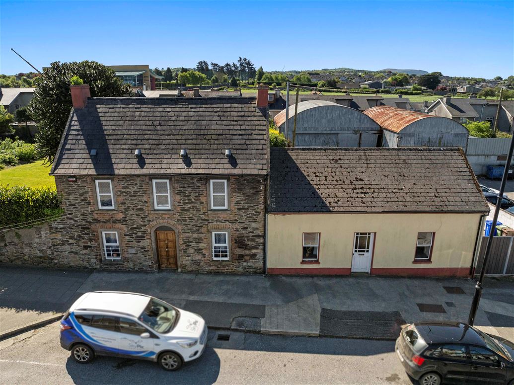 76 Irishtown , New Ross, Wexford